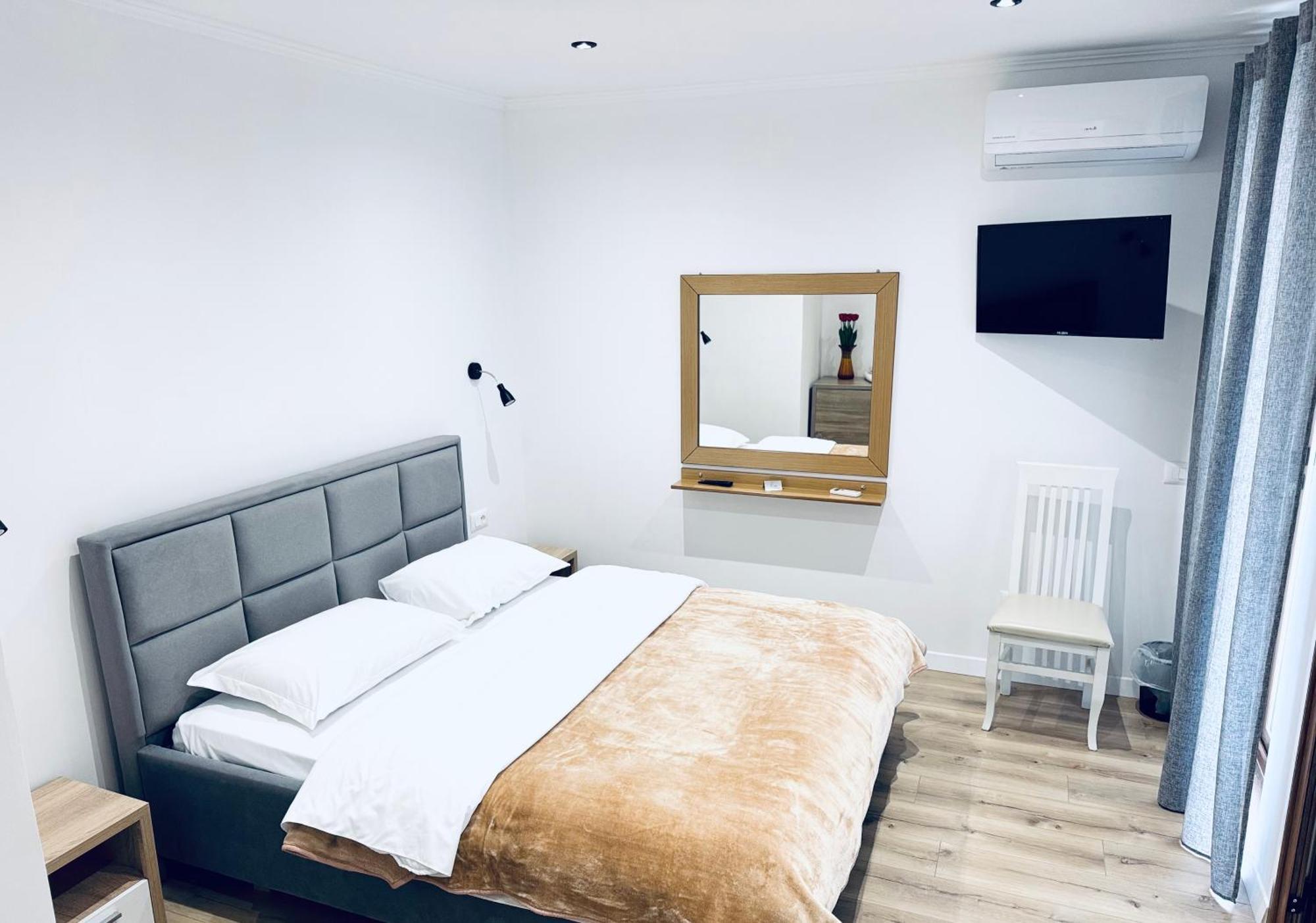Kutal Park Inn Hotel Përmet 외부 사진