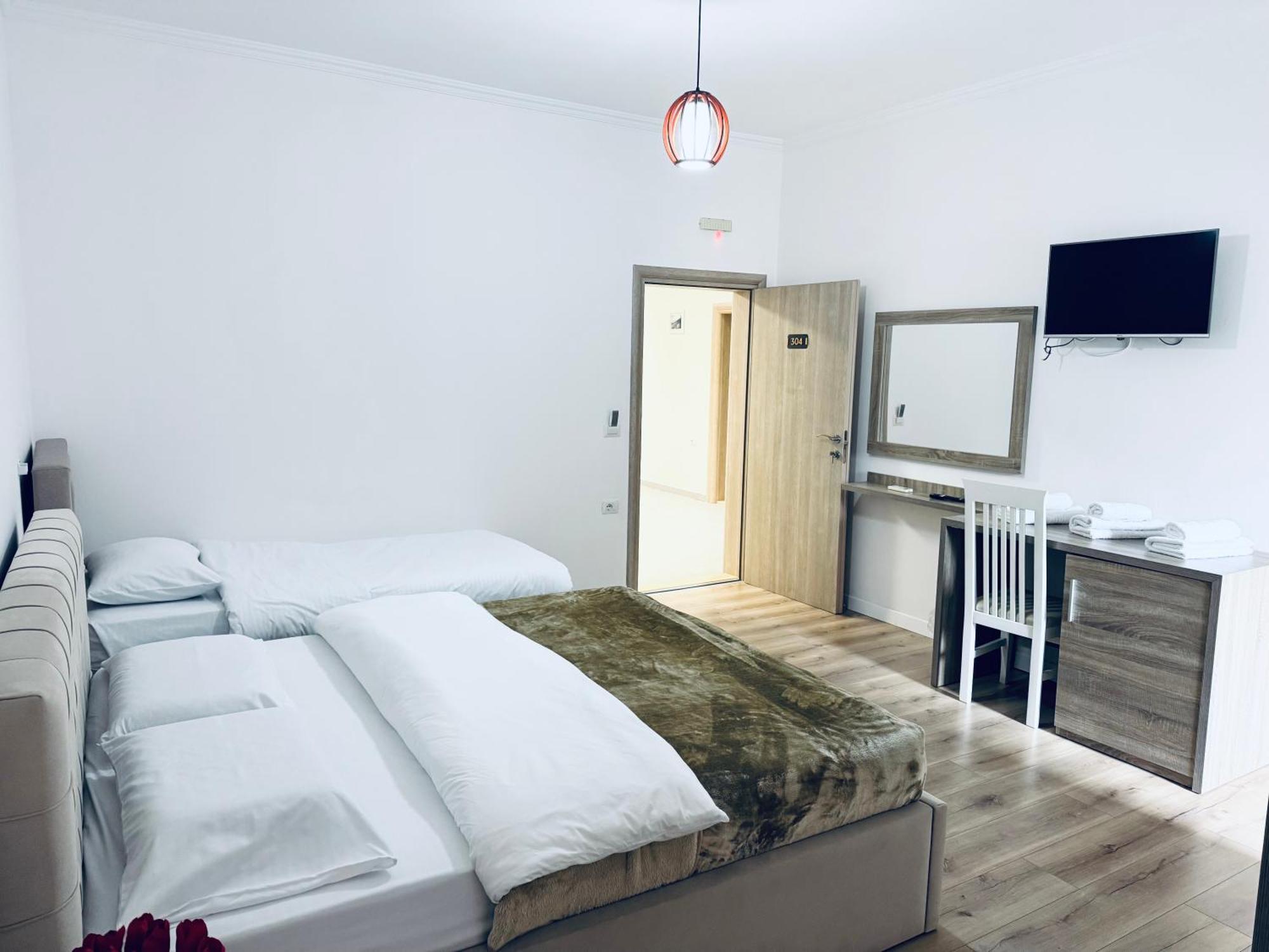 Kutal Park Inn Hotel Përmet 외부 사진